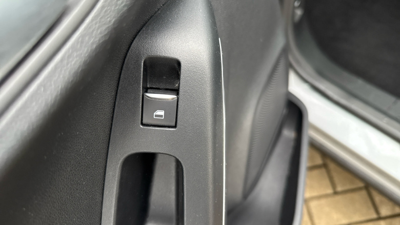 Ford Puma 1.0 EcoBoost Hybrid mHEV ST-Line 5dr Petrol Hatchback